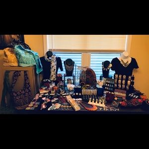 Boutique Surprise Box 10 items bags jewelry & more